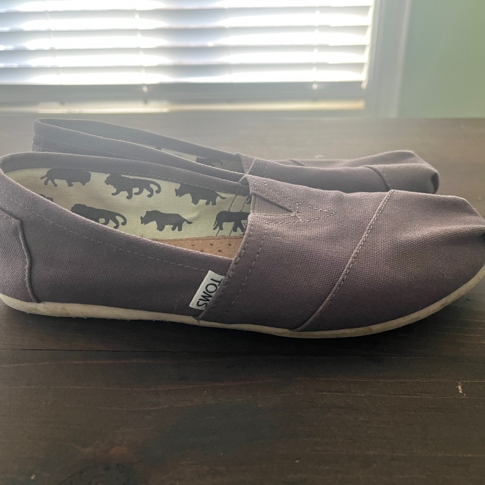 TOMS size 8.5 - Picture 3 of 6